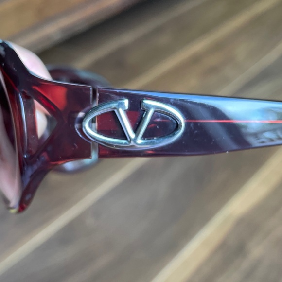 Valentino Stylish sunglasses - Picture 4 of 10